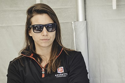De Silvestro to race Indy 500 with Andretti