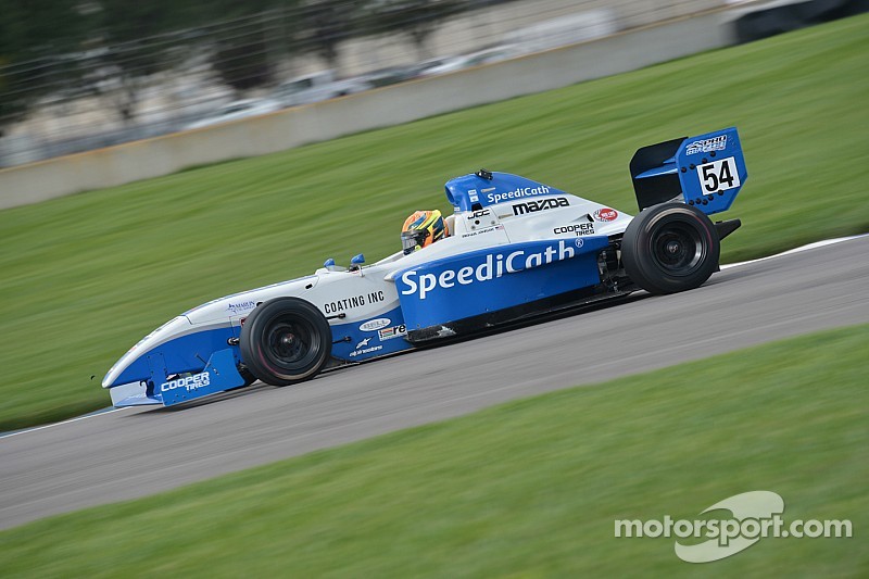 Johnson se mantiene en terapia intensiva
