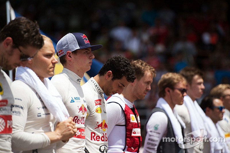 Pirelli boss: F1 drivers should learn from NASCAR stars