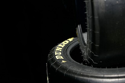 V8 drivers desperate for more rubber