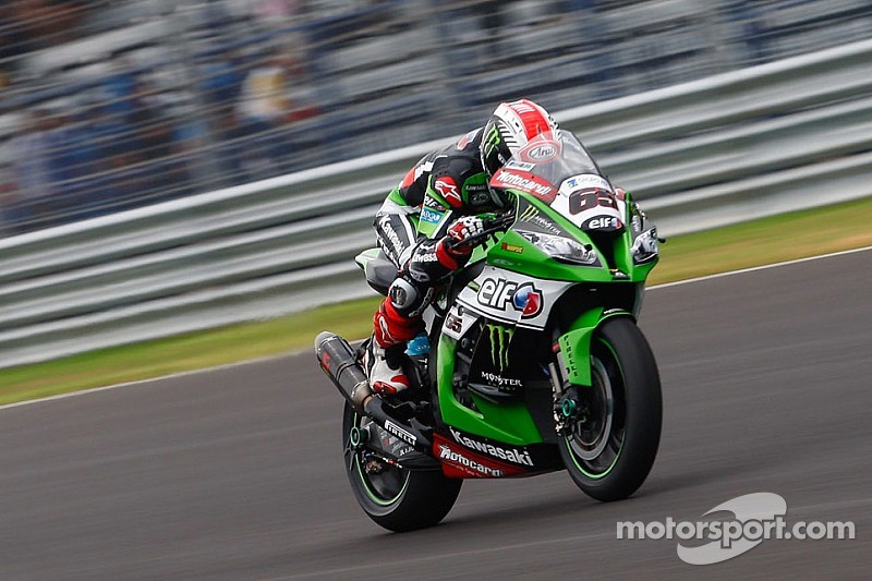 Rea edges team mate Sykes on Day 1 at Motorland Aragon
