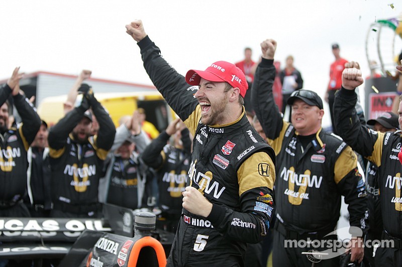 James Hinchcliffe loue la "stratégie parfaite" de son équipe