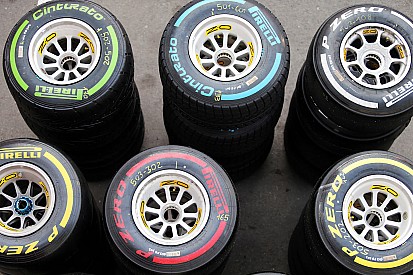 P Zero Blanco Medio y el Amarillo Blando para el Gran Premio en Bahrein