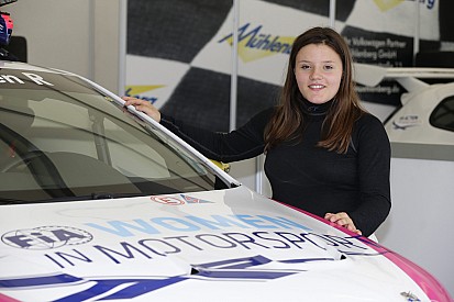 Lucile Cypriano, une Française en TCR à Valencia