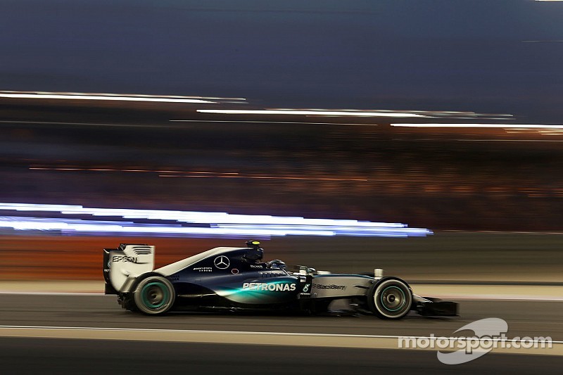 Rosberg pips Hamilton in second Bahrain GP practice