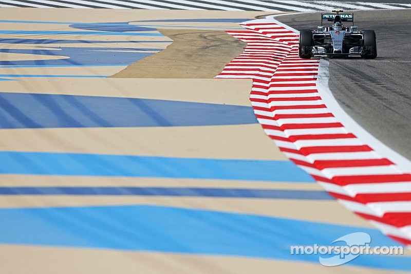 Rosberg - "El ritmo de los Ferrari es realmente preocupante"