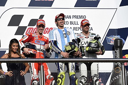 Valentino Rossi a fait parler l'expérience et s'impose en Argentine!