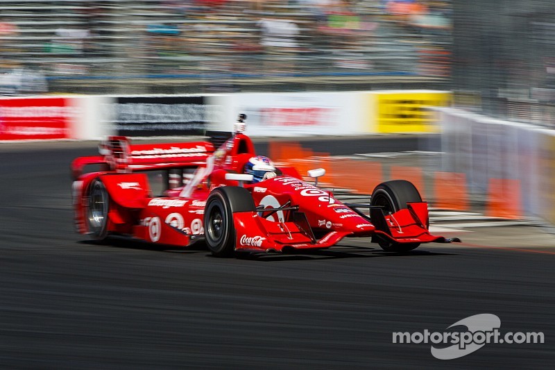 Scott Dixon s'impose à Long Beach et devance les Penske