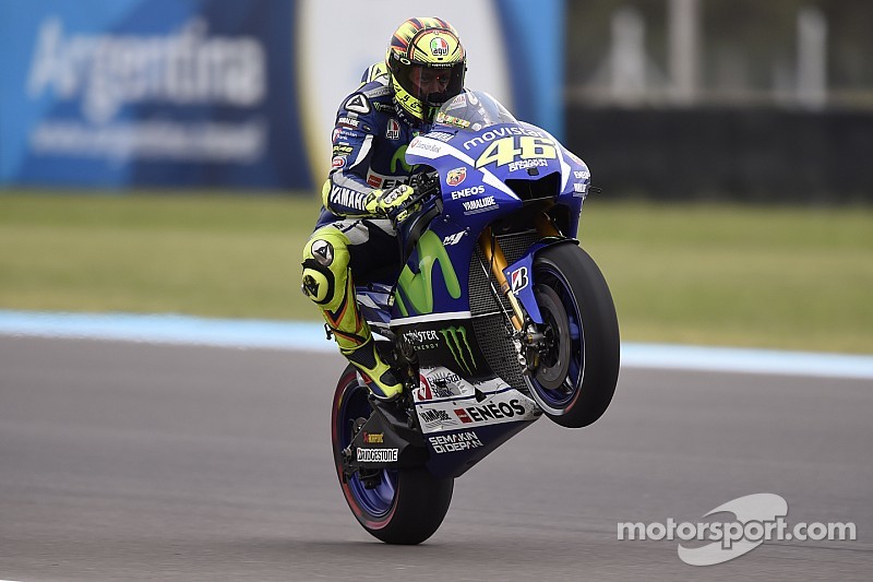 Rossi: "Márquez siempre apuesta a todo o nada"