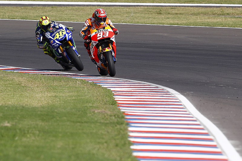 Rossi juge la chute de Márquez - "Avec lui, c'est tout ou rien"