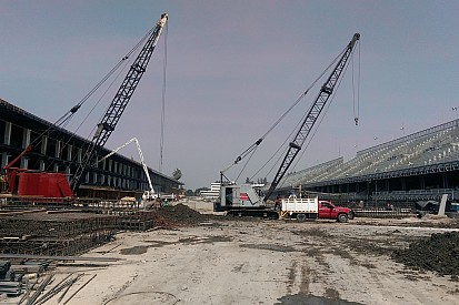 Tres fases de pavimentación al Autódromo Hermanos Rodríguez