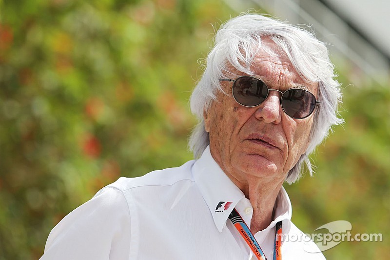 Ecclestone - "La F1 podría continuar con dos motores diferentes"