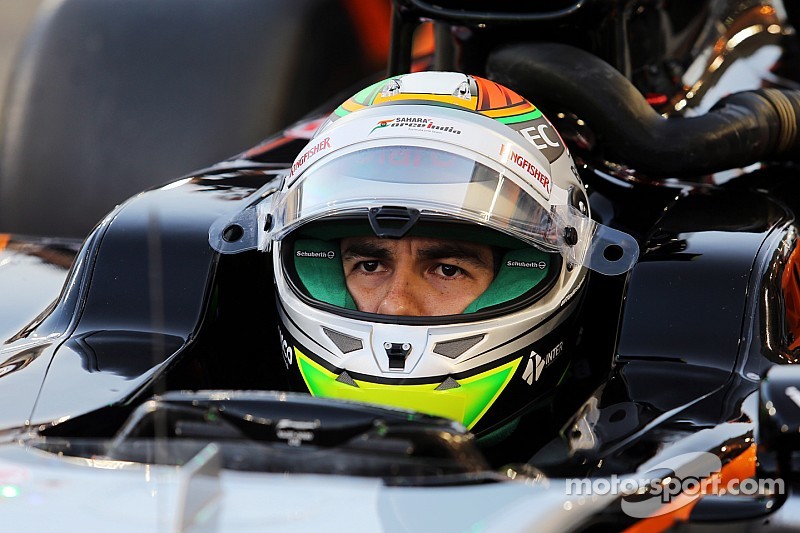 Sergio Pérez, Sahara Force India VJM08 F1 en la parrilla