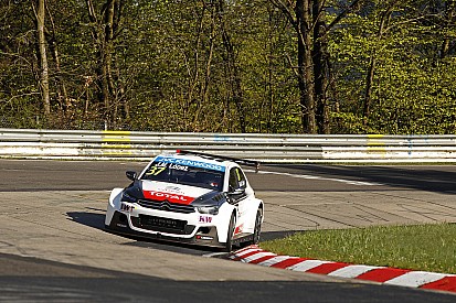 'Pechito' López domina pruebas en Nürburgring