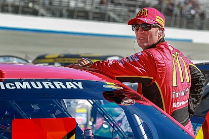 McMurray gives back before Talladega