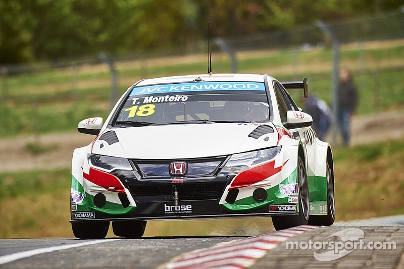 Tiago Monteiro tiene altas expectativas para Hungría