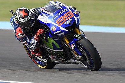 Lorenzo maintains advantage over rivals in Jerez MotoGP practice