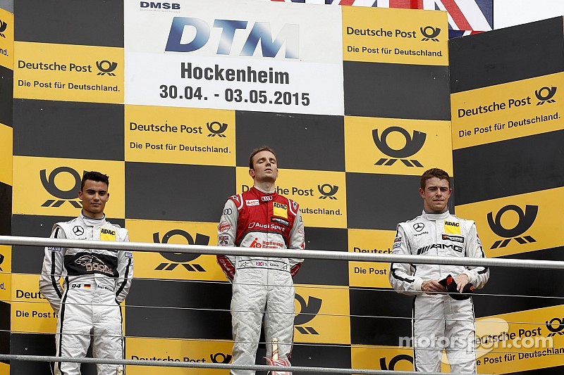 Podio, segundo Pascal Wehrlein, HWA AG Mercedes-AMG C63 DTM, primero Jamie Green, Audi Sport Team Ro