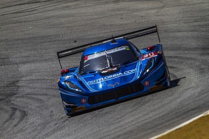 Triunfa Richard Westbrook en Laguna Seca