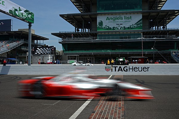 Montoya lidera en Indianápolis 