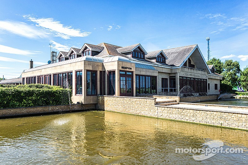 La fábrica de Leafield de Caterham F1 será vendida
