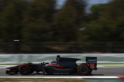 Vandoorne eases to sixth successive GP2 pole