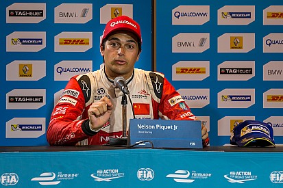 Piquet slams title rival di Grassi in Monaco