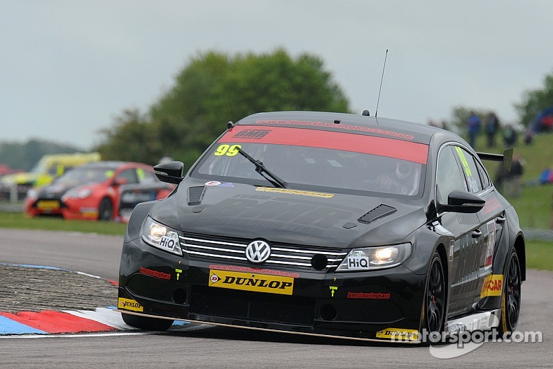 BMR teammates Plato and Smith lead practice at Thruxton