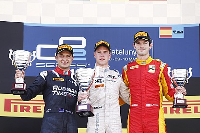 Barcelona GP2: Vandoorne wins frantic Feature Race