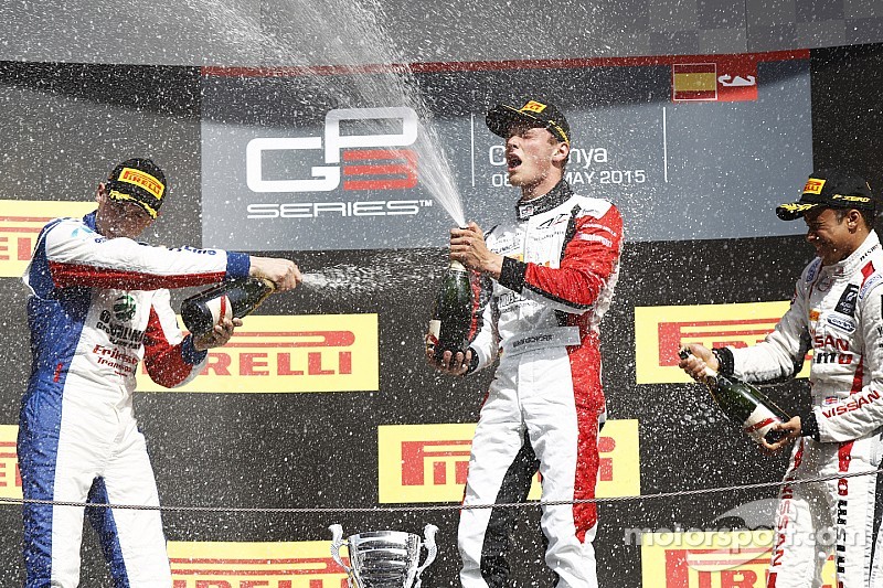 GP3: Kirchhofer vence en la segunda carrera