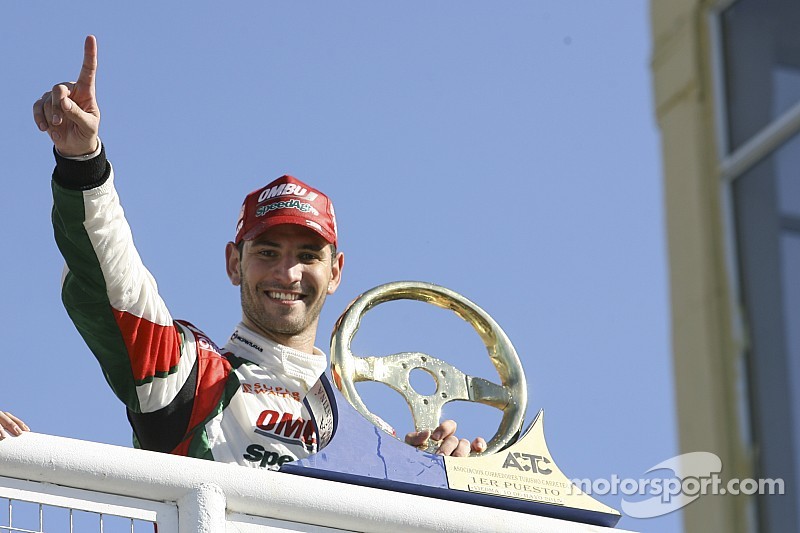 El ganador de la carrera, Facundo Ardusso, Trotta Competicion Dodge