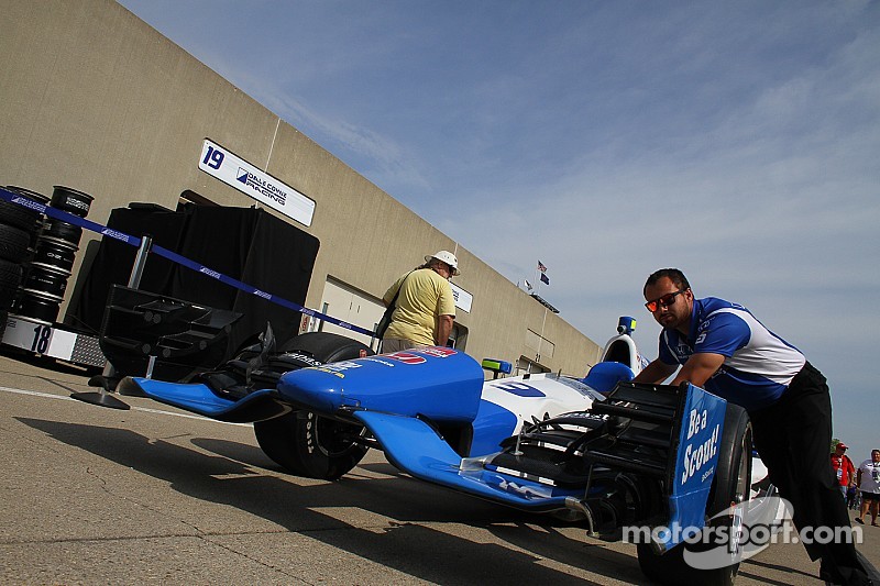 Dale Coyne just loves to keep people guessing