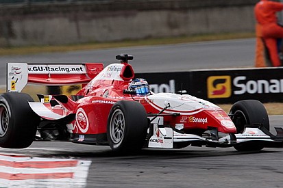 Prima pole per Van der Drift a Zolder