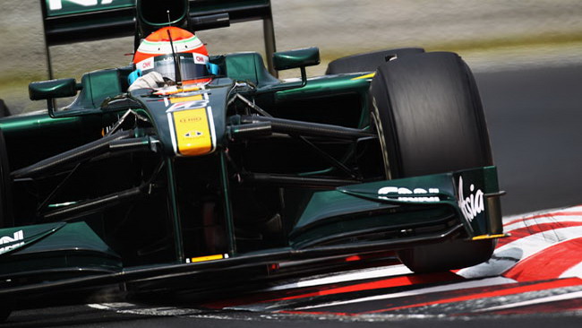 La Lotus finalmente al traguardo con due T127