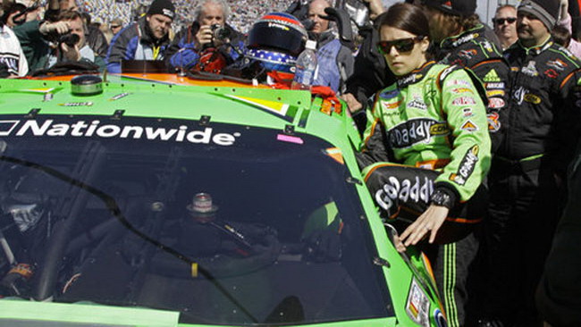 Danica Patrick insisterà con la Nascar