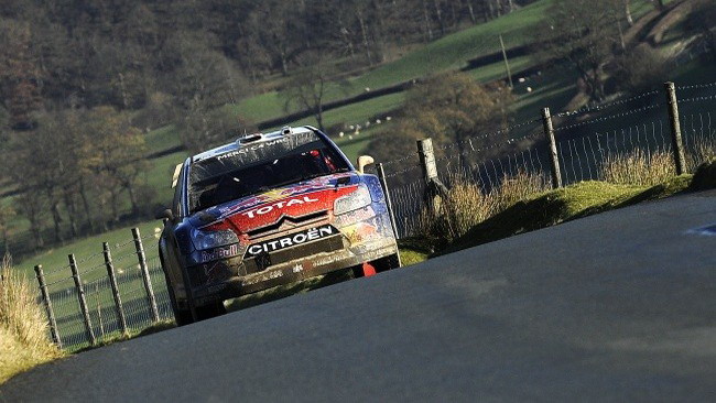Galles, PS18: Loeb pare ormai lanciato
