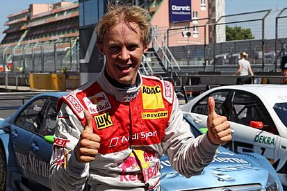 Frattura al polso per Mattias Ekstrom