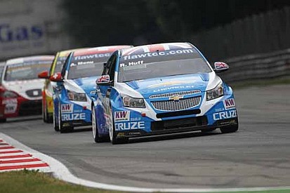 Vittoria in Gara 1 a Monza per Rob Huff