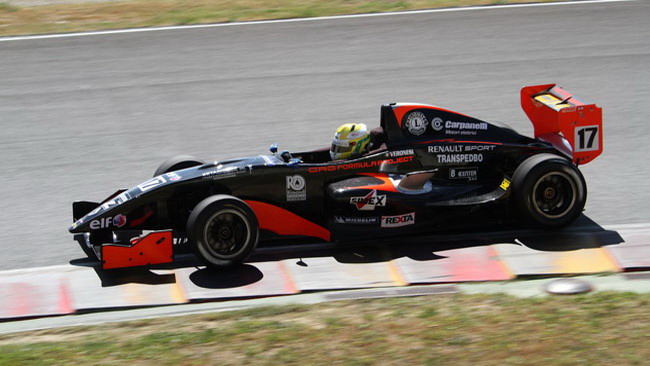 Veronesi centra la pole position al Mugello