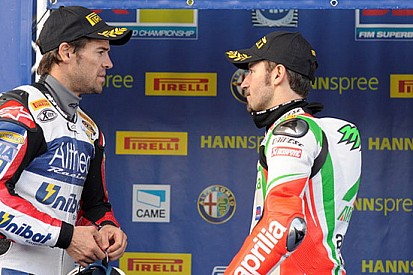 La BMW corteggia Max Biaggi e Carlos Checa!