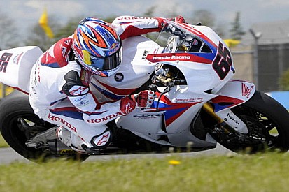 Jonathan Rea vince l'incredibile Gara 2 a Donington