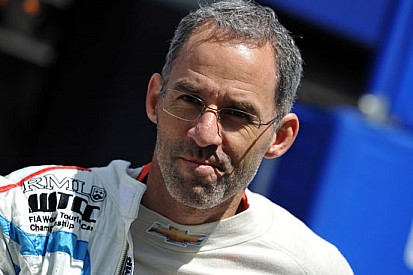 Salzburgring, Libere 1: Tripletta della Chervolet
