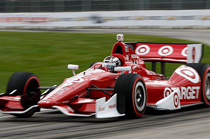 Scott Dixon domina la strana gara di Detroit