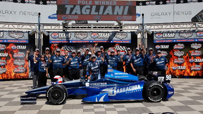Alex Tagliani guida il poker Honda in Texas
