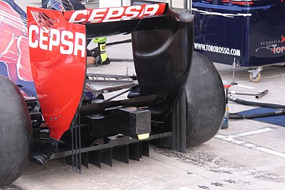 La Toro Rosso ha cambiato il diffusore posteriore