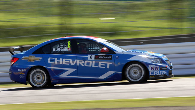 La pole di Menu regala il costruttori alla Chevrolet