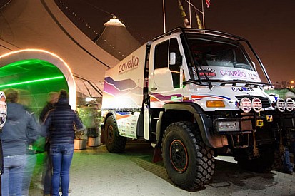 Pochi giorni al via della seconda Dakar di Alex Caffi