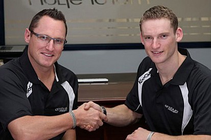 Maro Engel in V8 Supercars con la Mercedes