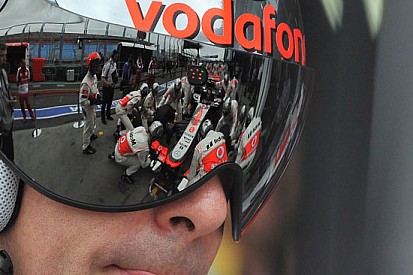 Vodafone lascia McLaren a fine campionato 2013