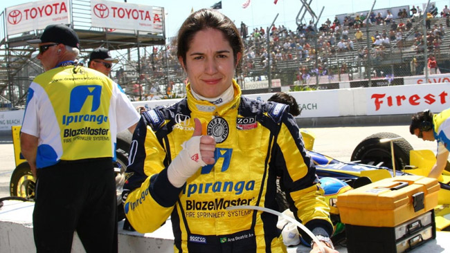 Ana Beatriz a St. Petersburg con Dale Coyne